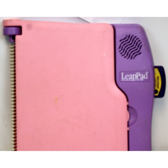 Leap Frog Pad Harry Potter Interactive Book Grade 3-5 Making Movie Game Fun Pink - Picture 2 of 13